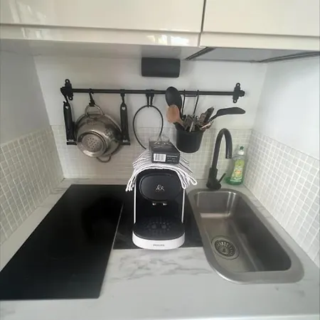 شقة Overlooking The Notre Dame Cathedral