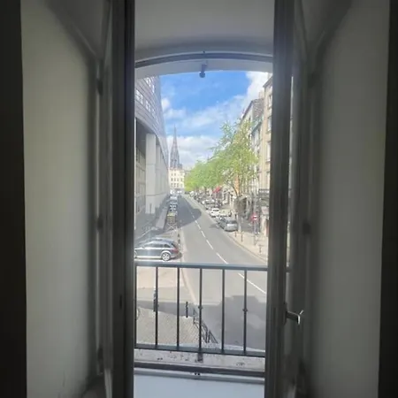 Overlooking The Notre Dame Cathedral *