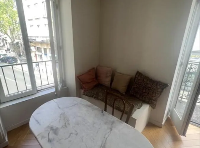 شقة Overlooking The Notre Dame Cathedral كليرمونت-فيراند